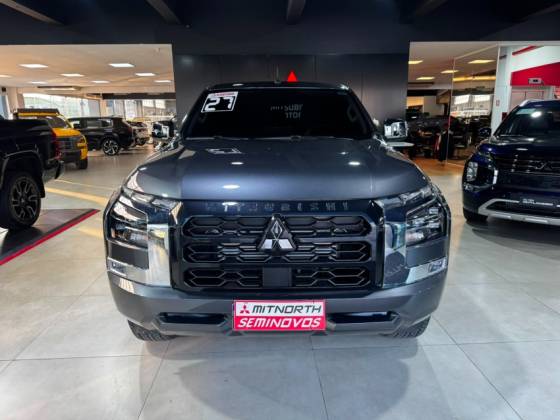 MITSUBISHI TRITON 2.4 BITURBO DIESEL CD HPE 4X4 AUTOMÁTICO MITSUBISHI TRITON 2.4 BITURBO DIESEL CD HPE 4X4 AUTOMÁTICO